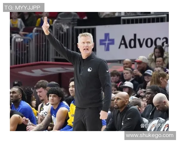 独行侠与热火首场对决精彩回顾与赛后分析